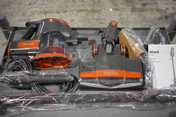 BRAND NEW IN BOX! Shark Rocket HV301 26 NLS Vacuum Cleaner. 120 Volts, 1 Phase. 10.5x56.5x8.5
