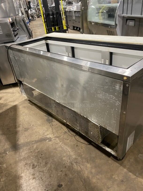 True Commercial Refrigerated Sandwich Prep Table! With Commercial Cutting Board! With 3 Door Underneath Storage Space! All Stainless Steel! On Casters! Model: QA7230MB SN: 13758551 115V 1 Phase - Image 3 of 9