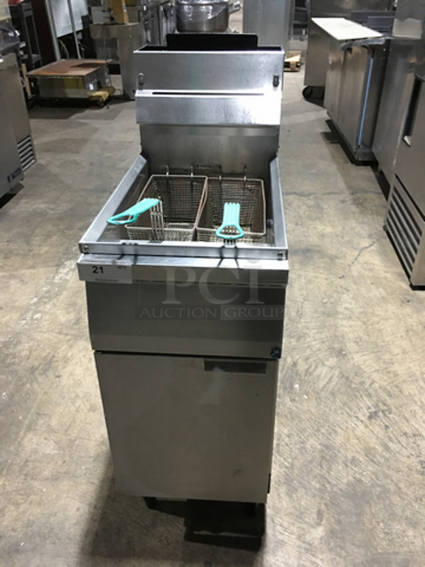 NICE! Cecilware Commercial Natural Gas Powered Deep Fat Fryer! With Backsplash! All Stainless Steel! On Legs! Model: FMS403HP - Image 1 of 8