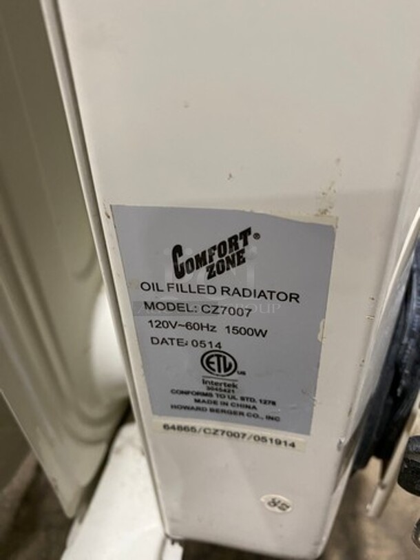 Comfort Zone Oil Filled Radiator Heater! Model: CZ7007 120V - Image 7 of 8