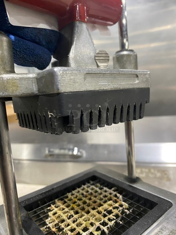 Redco Commercial Countertop Metal Manual Potato/French Fry Cutter! - Image 4 of 5