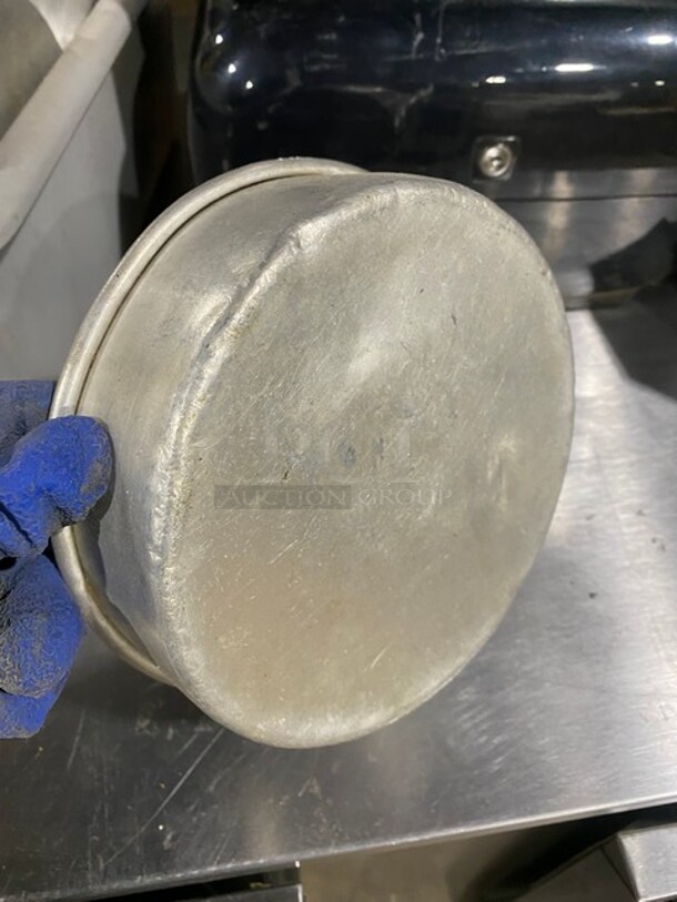 All One Money! Stainless Steel Assorted Baking Dough Pans! - Image 4 of 4