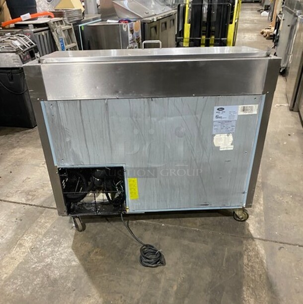 Valpro Commercial Refrigerated Pizza Prep Table! With Single Door Storage Space! All Stainless Steel! On Casters! Model: VPP44 SN: 8004233 115V 1 Phase - Image 4 of 9