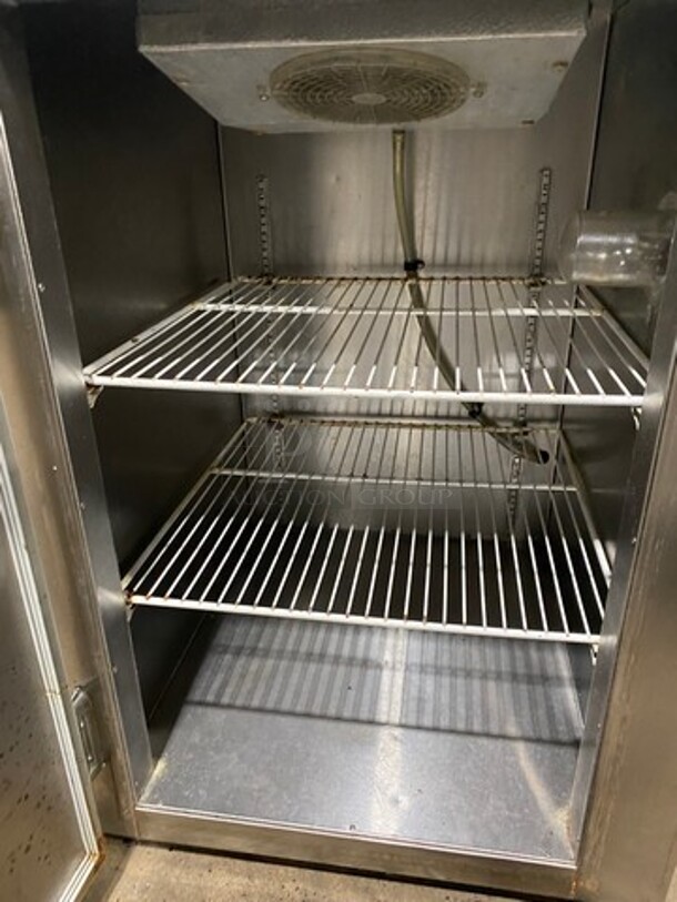 Commercial Countertop Single Door Refrigerator! With Poly Coated Racks! All Stainless Steel! - Image 5 of 7