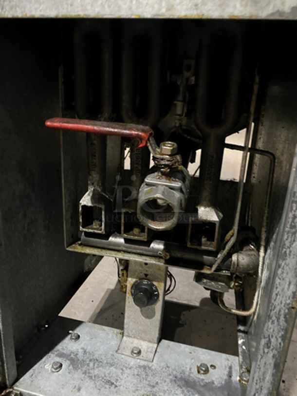 Adcraft Commercial Natural Gas Powered Deep Fat Fryer! With Backsplash! All Stainless Steel! On Legs! - Image 7 of 9