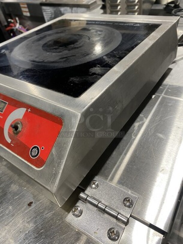 Avantco Counter Top Electric Induction Burner! Model 177IC1800! 1800Watts 1 Phase!  - Image 2 of 8