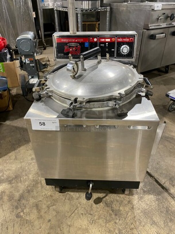 Smokaroma Commercial Electric Powered BBQ Cooker/ Smoker! All Stainless Steel! On Casters! Model: AC SN: 04539 208/240V