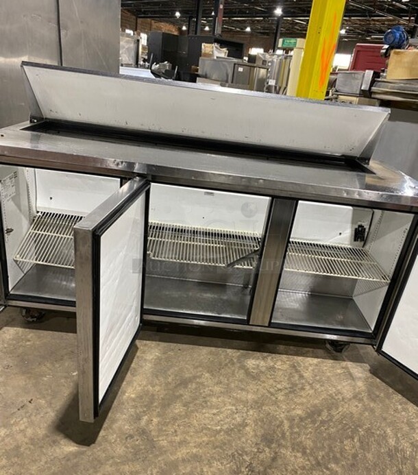 True Commercial Refrigerated Sandwich Prep Table! With 3 Door Storage Space Underneath! All Stainless Steel! On Casters! Model: TSSU7218 SN:14411039 115V 1PH - Image 5 of 9
