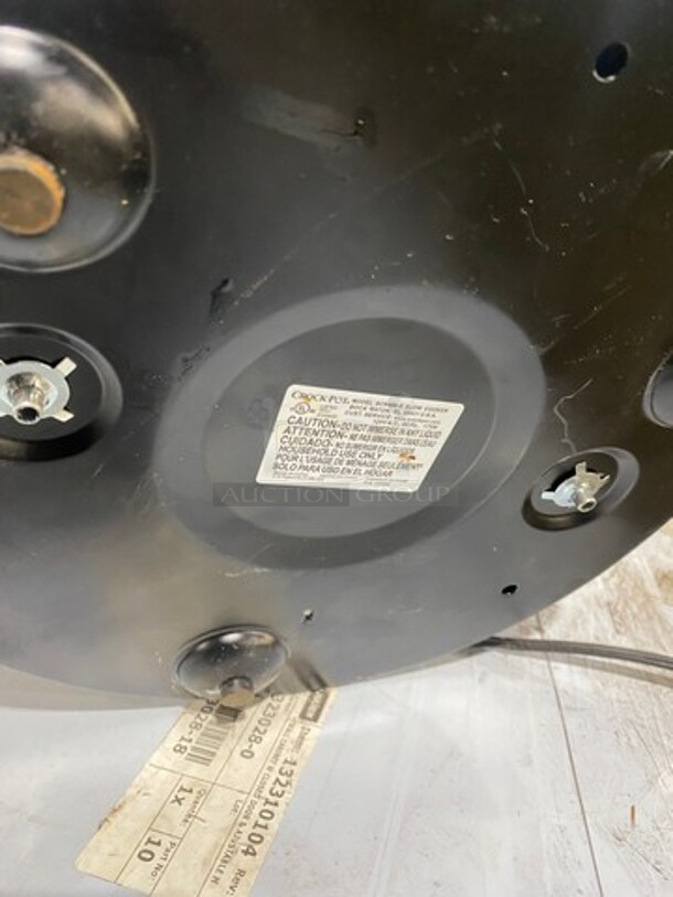 Crock Pot Countertop Slow Cooker! With Lid! Model: SCR450S 120V - Image 6 of 7