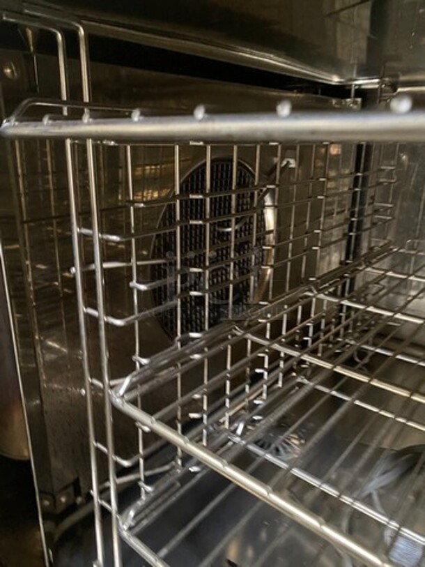 Electrolux Air-O-Convect Natural Gas Touch Line Combi Convection Oven! With View Through Door! Metal Oven Racks! All Stainless Steel! Model: AOS062GKP1 SN: 40510001 - Image 6 of 9