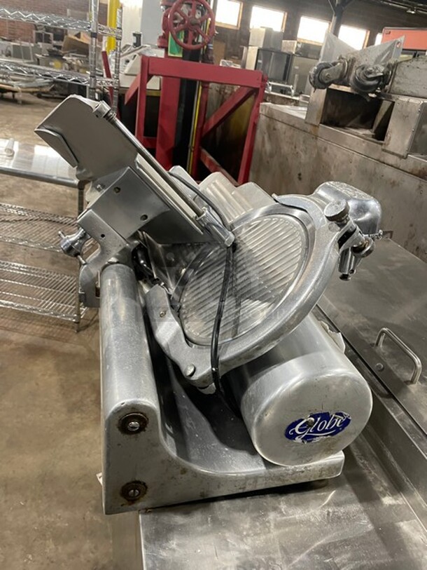 Globe Commercial Heavy Duty Countertop Deli Meat Slicer! Model 500! 115V 1 Phase!  - Image 3 of 8