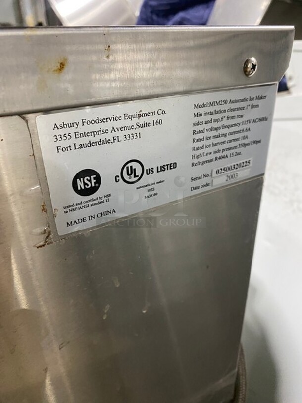 2003 Asbury Maxx Ice Stainless Steel Commercial Self Contained Undercounter Ice Machine! MODEL MIM250 SN: 02500320225 115V  - Image 5 of 7