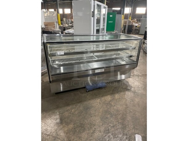 Leader Commercial Dry Bakery Showcase! With Poly Coated Racks! Glass All Around Showcase Style! With Rear Access Doors! All Stainless Steel Body! Model CSK77D Serial PU11M0072B! 115V 1PH! - Image 1 of 4