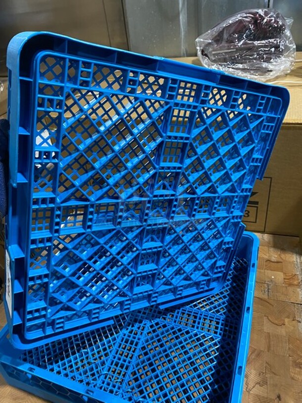NEW! Carlisle Dish Rack! 2x Your Bid! - Image 4 of 8