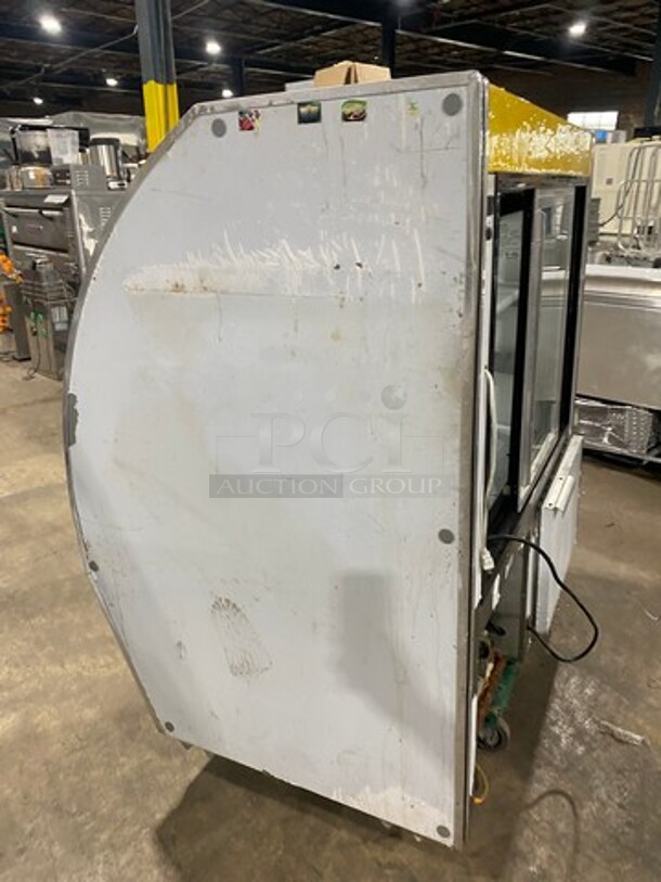 2010 Leader Commercial Refrigerated Bakery Display Case Merchandiser! With Curved Front Glass! With Rear Access Doors! Stainless Steel Body! Model: RHDL48 SN: PT10M1682D 115V 60HZ 1 Phase - Image 3 of 9