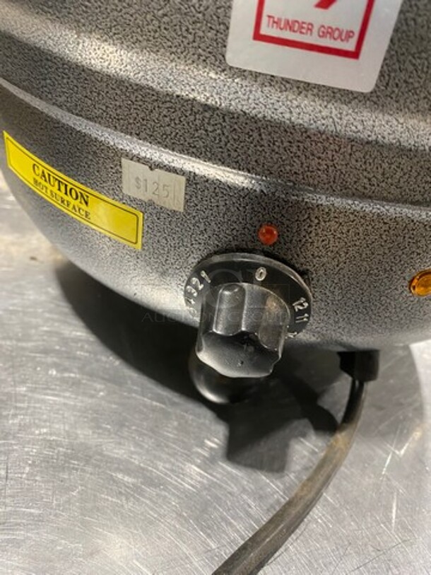 Thunder Group Commercial Countertop Food Warmer Soup Kettle! Model: SEJ31000G SN: 103950750 120V - Image 5 of 7