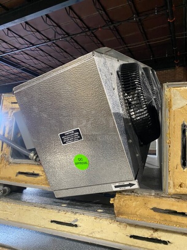 NIce! Foam Insulated Commercial 11x20 Walk In Cooler! NO FLOOR! NO COMPRESSOR! ONLY BLOWER! - Image 5 of 6