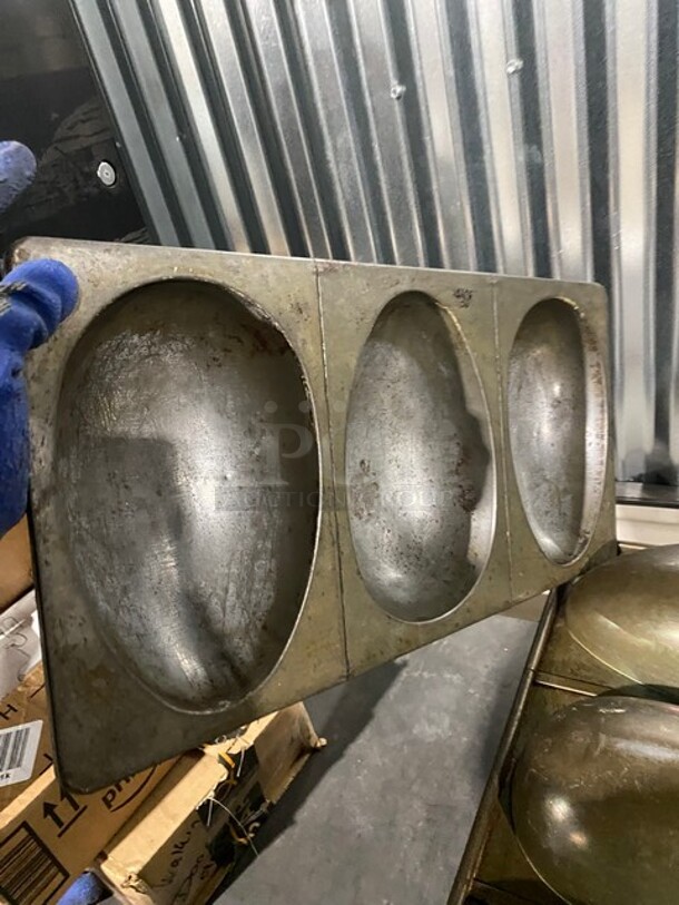 All One Money! Stainless Steel Large Egg Shape Cake Molds! - Image 3 of 5