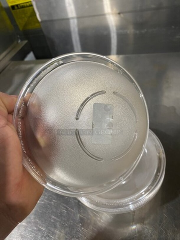 Winco Clear 6" Pebbled Bowls! 6x Your Bid! - Image 3 of 6