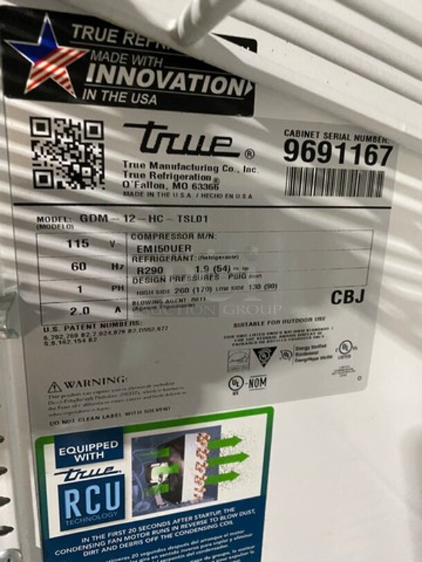 True Commercial Single Door Reach In Cooler Merchandiser! With View Through Door! Poly Coated Racks! Model: GDM12HCTSL01 SN: 9691167 115V 60HZ 1 Phase - Image 7 of 8
