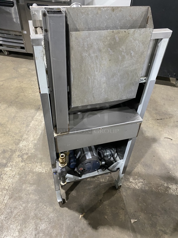 WOW! BROASTER Natural Gas Powered Heavy Duty Commercial Pressure Fryer! Smart Touch Screen! With Oil Filter! Model 1800GH  - Image 3 of 11