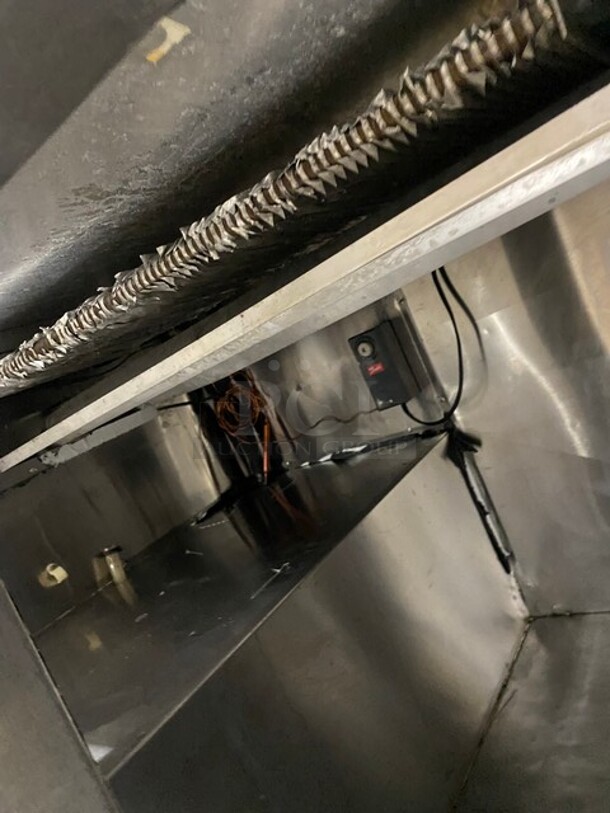 Leader Commercial Refrigerated Lowboy/Prep Table! With 2 Door Underneath Storage Space! All Stainless Steel! Model DR48SC Serial PS121452! 115V 1Phase! - Image 6 of 8