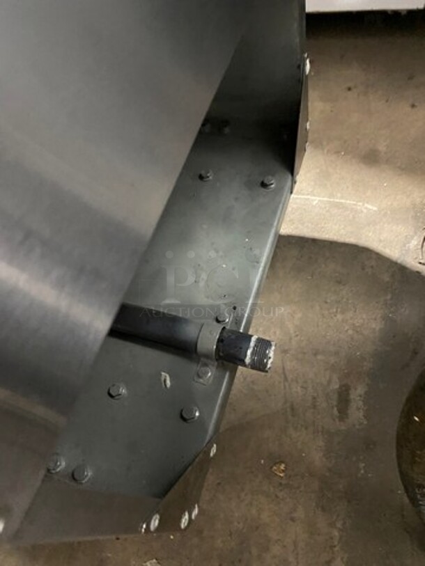 Cook Rite Commercial Natural Gas Powered Deep Fat Fryer! With Backsplash! With 2 Metal Frying Baskets! All Stainless Steel! On Legs! Model: ATFS40 - Image 9 of 9