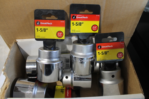 Box of 18 BRAND NEW GreatNeck 1-5/8" Sockets / Ratchet Heads