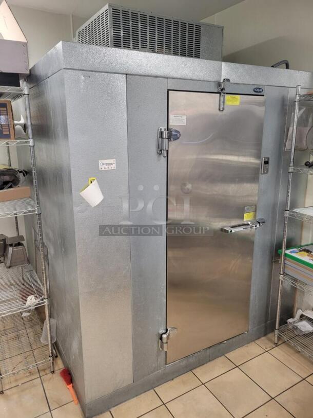 Norlake SELF CONTAINED 6'x6'x6' Walk In Cooler with Floor 208-230 Volt 1 Phase Pictures Show Unit In Place Before Removal. - Image 1 of 12