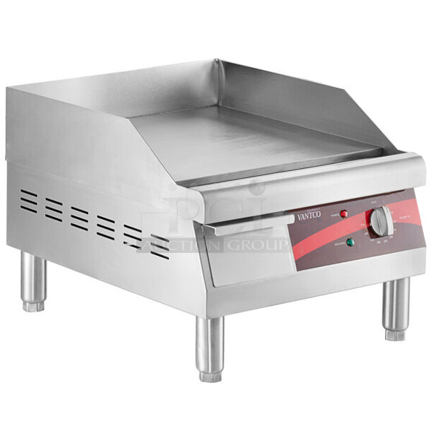 BRAND NEW SCRATCH AND DENT! Avantco 177EG16N Stainless Steel Commercial Countertop Electric Powered Flat Top Griddle. 120 Volts, 1 Phase. 