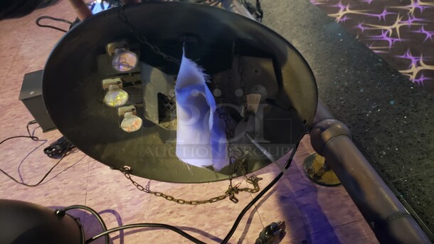 Lot of American DJ Fire Bowls

Not tested 

(Location 2) - Image 2 of 2