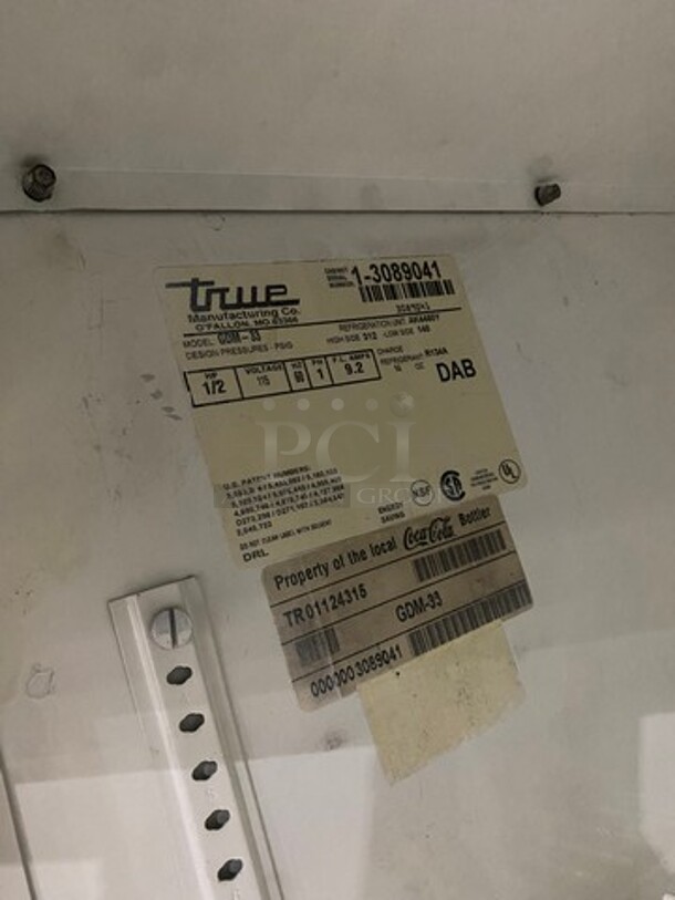 True Commercial 2 Sliding Door Reach In Refrigerator Merchandiser! With View Through Doors! With Poly Coated Racks! Model: GDM33 SN: 13089041 115V 60HZ 1 Phase - Image 7 of 8