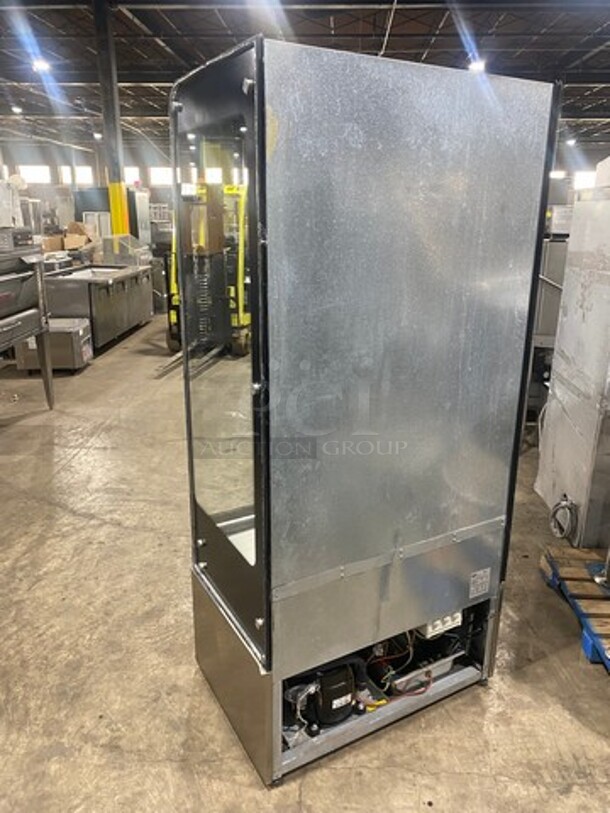 Sifa Commercial Refrigerated Open Grab-N-Go Display Case! With Pull Down Front Cover! Solid Stainless Steel! Model: GAEP6L096N0710 SN: 0403202000 220/240V - Image 4 of 9