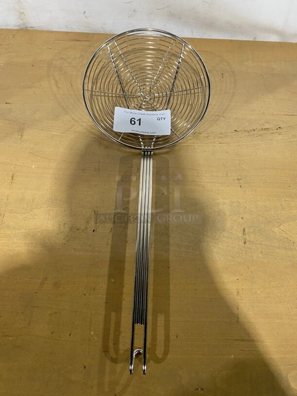 Stainless Steel Round Spiral Wire Skimmer!




 - Image 1 of 5