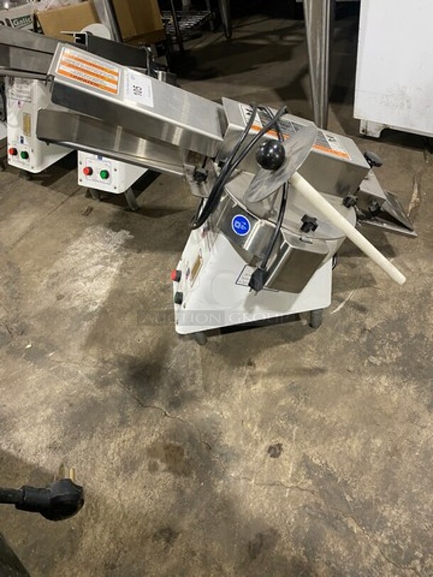 Oliver Commercial Countertop Bun/Bagel Cutter! Stainless Steel! On Small Legs! Model: 723 SN: J2452918 115V 60HZ 1 Phase - Image 2 of 7