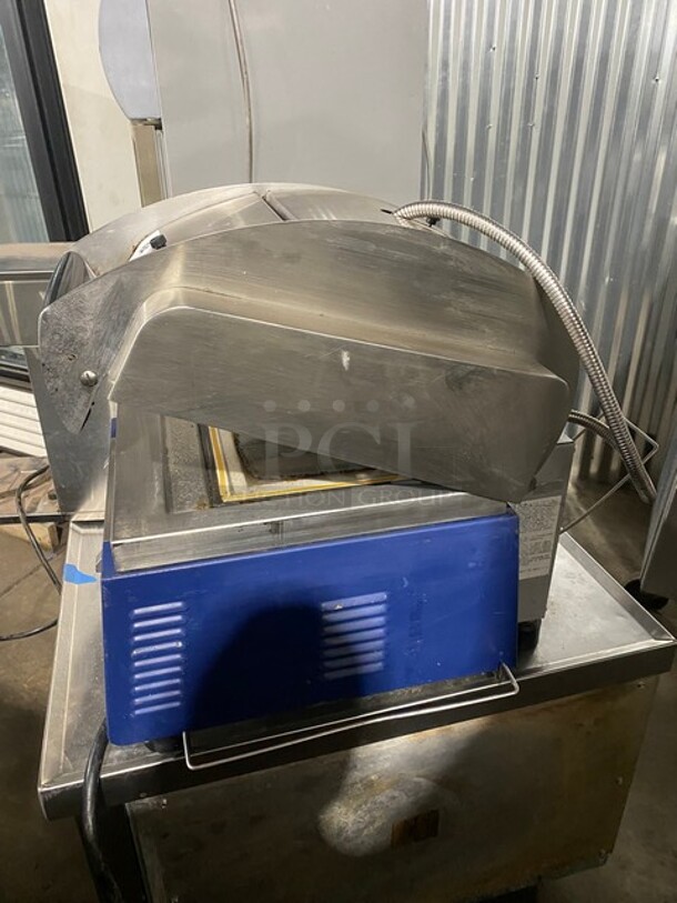 WOW! Electrolux Commercial Stainless Steel Countertop Panini Press Machine! 208V! Model: HSPPAN SN: 04004130!
 - Image 3 of 6