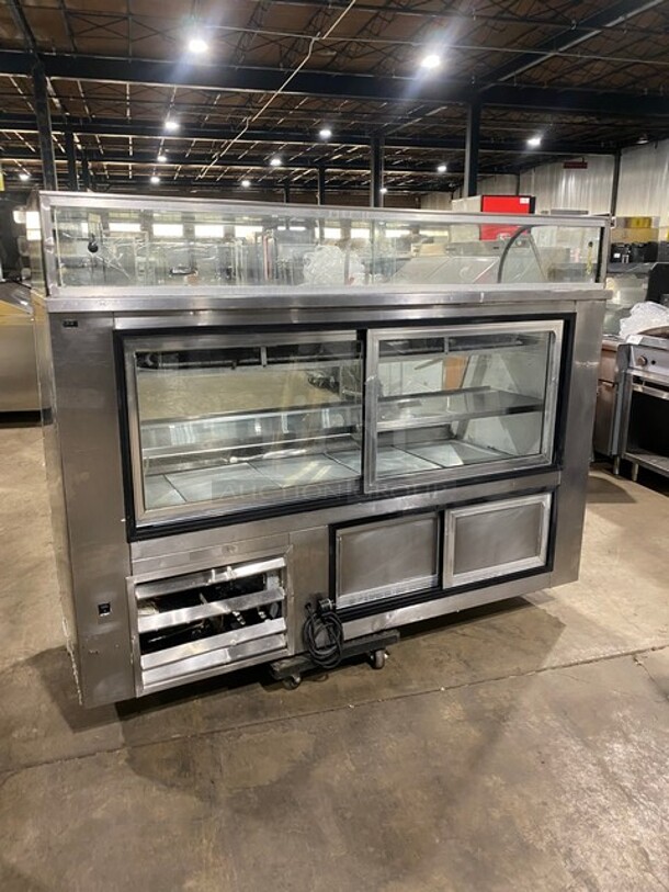 AWESOME! Leader 7/11 Style Commercial Refrigerated Slanted Glass Meat Deli Display Case! With Additional Top Display! With Rear Access Sliding Doors! With Stainless Steel Shelves! 115V 1 Phase! Model: SDL72 S/C SN: PU07s0711! - Image 4 of 9