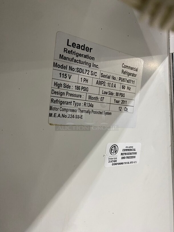 AWESOME! Leader 7/11 Style Commercial Refrigerated Slanted Glass Meat Deli Display Case! With Additional Top Display! With Rear Access Sliding Doors! With Stainless Steel Shelves! 115V 1 Phase! Model: SDL72 S/C SN: PU07s0711! - Image 6 of 9