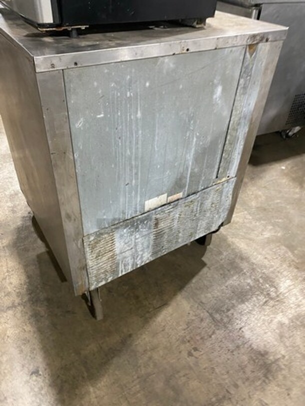 Beverage Air Commercial Single Door Undercounter Cooler! Stainless Steel! On Casters! Model: UCR27 SN: 3342816 115V 60HZ 1 Phase - Image 4 of 7