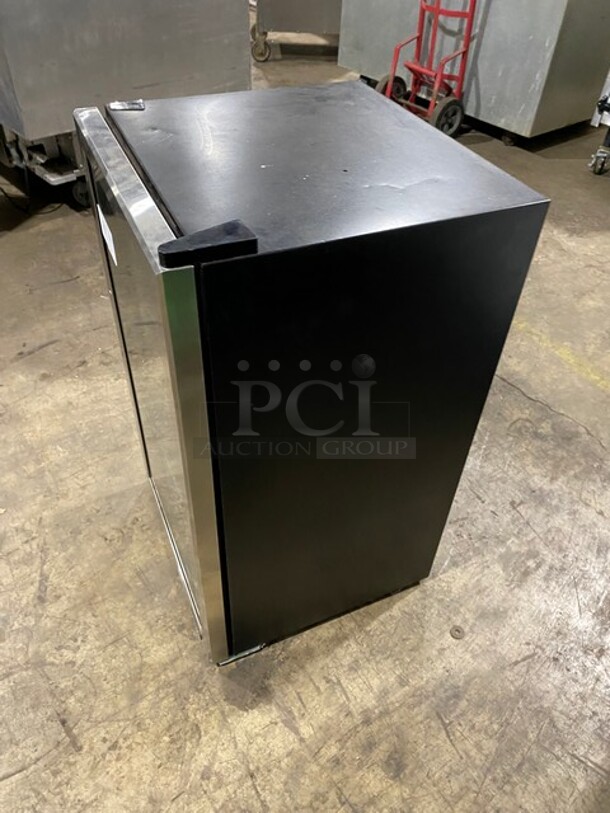 NICE! New Air Black Mini Wine Cooler Merchandiser! Model AB-1200! 110-120V! - Image 2 of 8