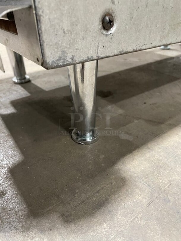 Wow! APW Wyott Commercial Natural Gas Powered Countertop 2 Burner Hot Plate Range! Stainless Steel! On Legs! - Image 8 of 10