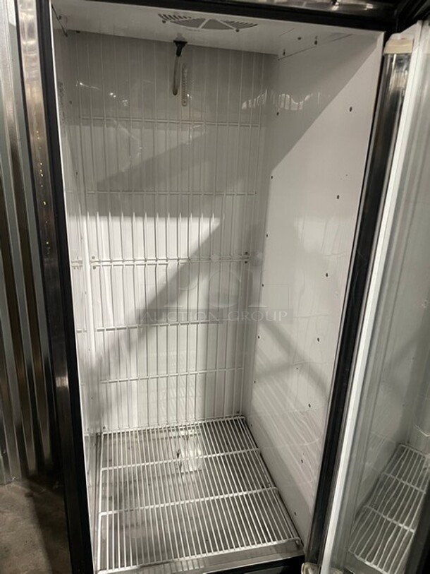 True Commercial Single Door Reach In Freezer Merchandiser! With View Through Door! With Poly Coated Racks! Model: GDM23F SN:7358082 115V 1PH - Image 5 of 9
