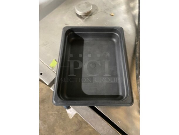 Cambro Food Pan! 1/2 sized x 2.5! - Image 6 of 6