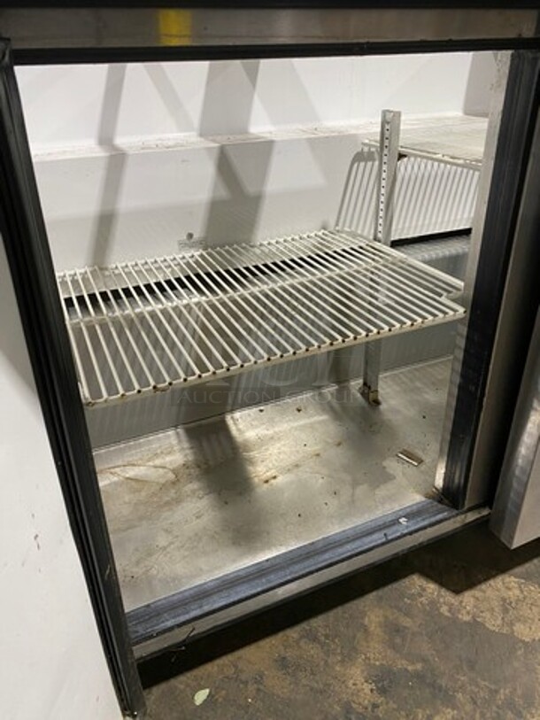 Commercial Refrigerated Sandwich Prep Table! With 3 Door Storage Space Underneath! Poly Coated Racks! All Stainless Steel! On Casters! Model: TSSU7230MBST SN: 7245594 115V 60HZ 1 Phase - Image 5 of 10