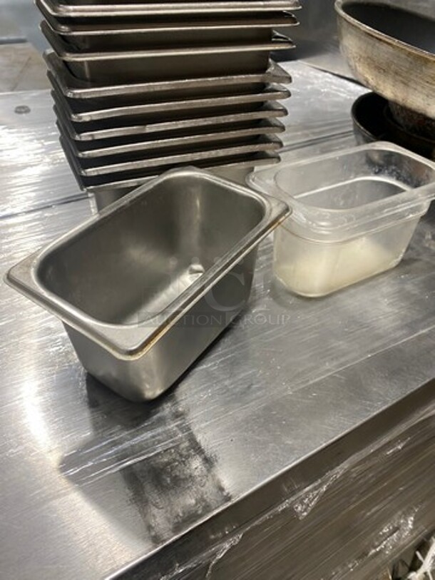 MISCELLANEOUS! Commercial Steam Table/ Prep Table Food Pans! Cambro Clear Poly Food Containers! 23x Your Bid! - Image 8 of 8