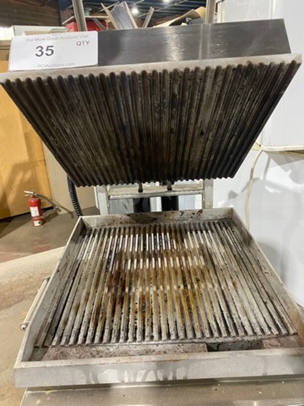 Star Commercial Countertop Panini/Sandwich Grill! With Ribbed Press! All Stainless Steel! Model: CG14E SN: GGT140614A0050 120V - Image 4 of 9