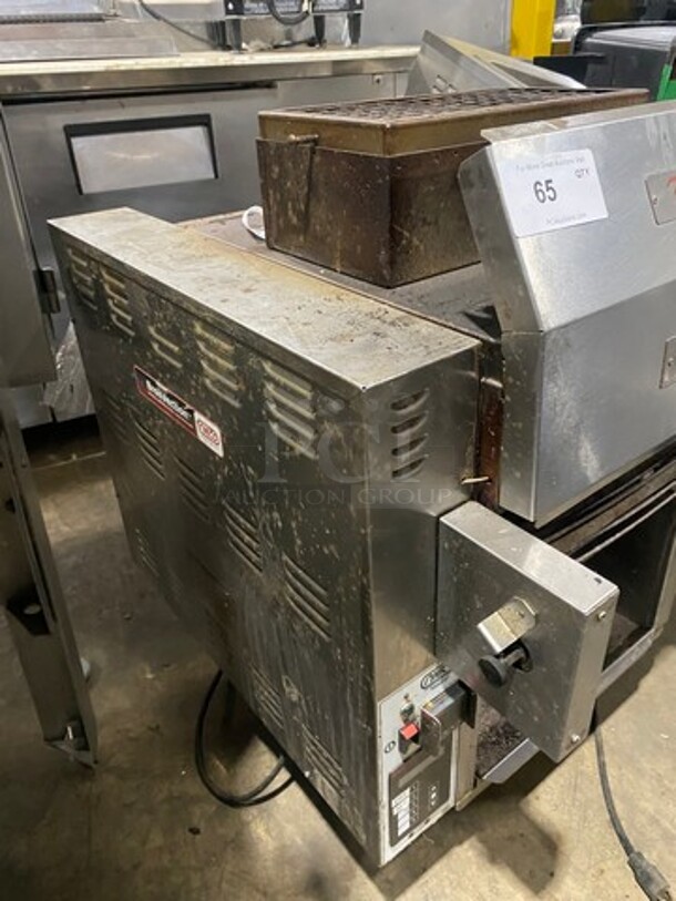 SWEET! LATE MODEL! 2019 Nieco Commercial Countertop Natural Gas Powered Automatic Broiler! With Conveyor Belt! All Stainless Steel! On Small Legs! Model: JF62GCR SN: 93451769 120V 50/60HZ 1 Phase - Image 2 of 10