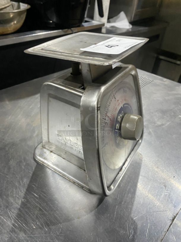 Taylor Countertop Food Scale! Measures Up To 5LBS! Stainless Steel Body! - Image 2 of 6
