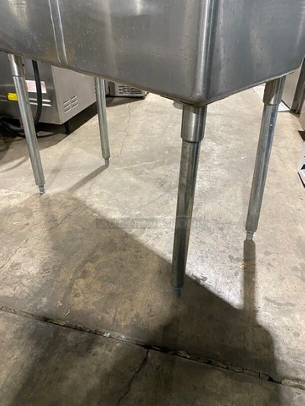 Green World Commercial 2 Compartment Dish Washing Sink! With Faucet And Handles! With Back Splash! All Stainless Steel! On Legs! Model: TSA2N - Image 8 of 8