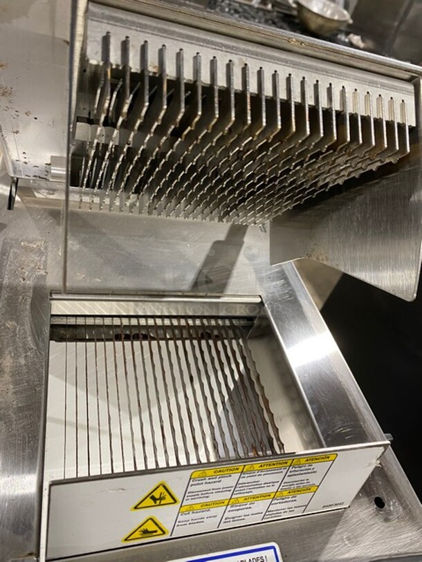 Oliver Commercial Countertop Mini Chip Slicer! Working When Removed! Model 738 SN:188984 115V 60HZ 1 Phase - Image 5 of 8